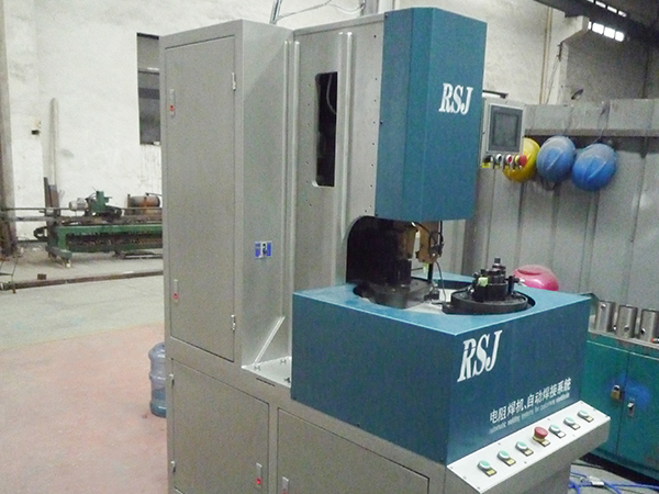 隔水套點焊機(jī)